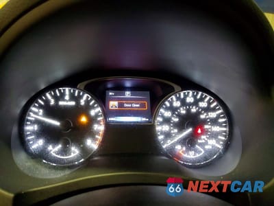 Zdjęcie 9 z 12 samochodu: 2018 NISSAN ALTIMA 2.5 SR VIN:1N4AL3AP2JC109445 - miniatura
