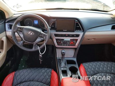 Zdjęcie 8 z 11 samochodu: 2015 HYUNDAI SONATA SE VIN:5NPE24AF1FH097943 - miniatura