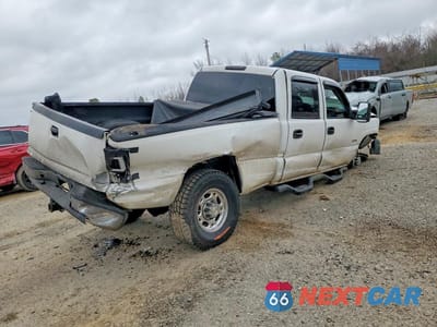 Trzecie zdjęcie samochodu z tyłu: 2002 CHEVROLET SILVERADO K2500 HEAVY DUTY VIN:1GCHK23172F190814 - miniatura