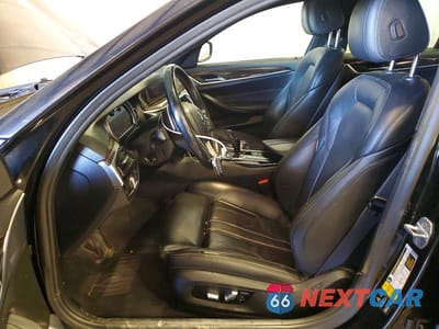 Zdjęcie 7 z 12 samochodu: 2019 BMW 530 XI VIN:WBAJA7C52KG909740 - miniatura