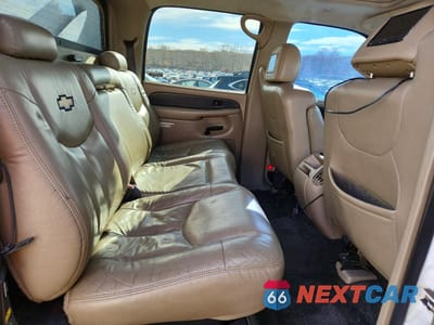 Zdjęcie 10 z 11 samochodu: 2002 CHEVROLET AVALANCHE K1500 VIN:3GNEK13T52G115601 - miniatura