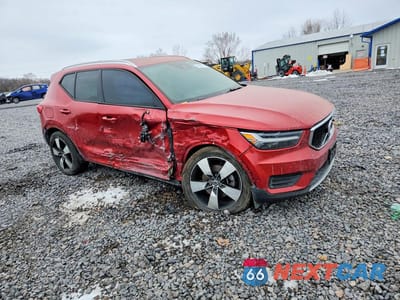 Czwarte zdjęcie samochodu z boku: 2019 VOLVO XC40 T4 MOMENTUM VIN:YV4AC2HK5K2047770 - miniatura