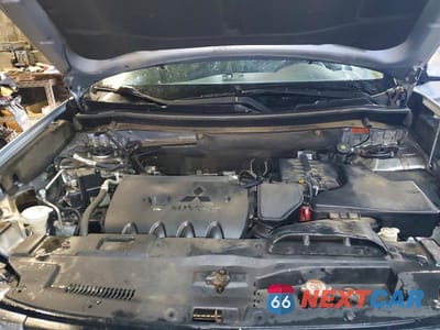 Zdjęcie 12 z 13 samochodu: 2016 MITSUBISHI OUTLANDER ES VIN:JA4AZ2A30GZ607319 - miniatura