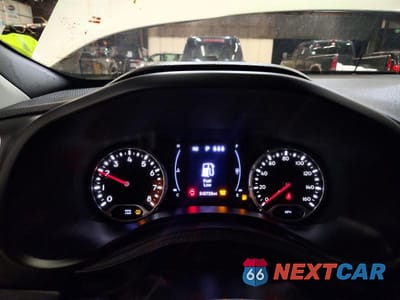 Zdjęcie 9 z 13 samochodu: 2019 JEEP RENEGADE LATITUDE VIN:ZACNJBBB6KPK20699 - miniatura