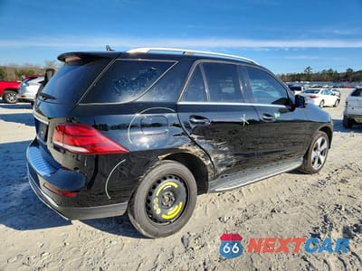 Trzecie zdjęcie samochodu z tyłu: 2016 MERCEDES-BENZ GLE 350 VIN:4JGDA5JB5GA772974 - miniatura