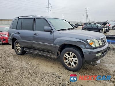 Czwarte zdjęcie samochodu z boku: 2004 LEXUS LX 470 BASE VIN:JTJHT00W543537835 - miniatura