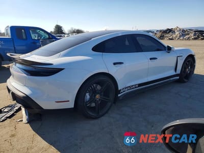 Trzecie zdjęcie samochodu z tyłu: 2023 PORSCHE TAYCAN GTS VIN:WP0AD2Y18PSA47294 - miniatura