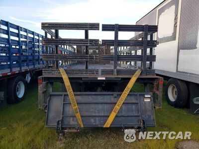Zdjęcie 6 z 13 samochodu: 2013 INTERNATIONAL 4300 FLATBED TRUCK VIN:1HTMMAAL1DH183729 - miniatura
