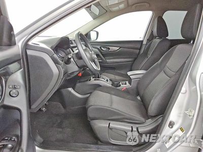 Zdjęcie 7 z 13 samochodu: 2017 NISSAN ROGUE S VIN:KNMAT2MT9HP608209 - miniatura