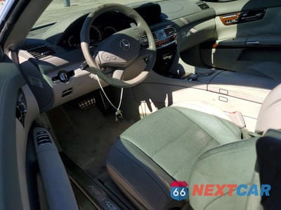 Zdjęcie 8 z 12 samochodu: 2012 MERCEDES-BENZ CL 63 AMG VIN:WDDEJ7EB8CA028428 - miniatura