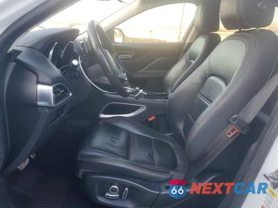 Zdjęcie 7 z 14 samochodu: 2019 JAGUAR F-PACE PRESTIGE VIN:SADCK2GX7KA390263 - miniatura