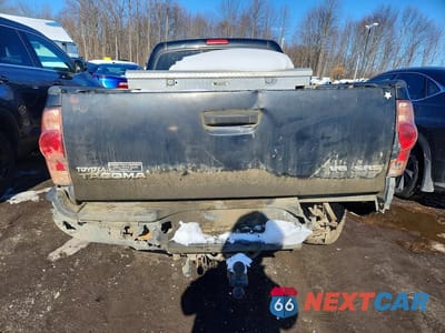 Zdjęcie 6 z 12 samochodu: 2006 TOYOTA TACOMA V6 VIN:5TEUU42N56Z194961 - miniatura