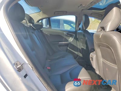 Zdjęcie 10 z 11 samochodu: 2014 VOLVO S60 T5 VIN:YV1612FH4E1279268 - miniatura