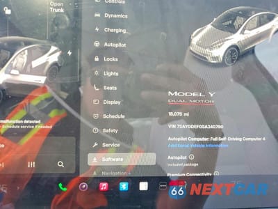 Zdjęcie 9 z 14 samochodu: 2025 TESLA MODEL Y VIN:7SAYGDEF0SA340790 - miniatura