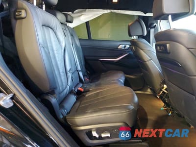 Zdjęcie 11 z 12 samochodu: 2022 BMW X7 XDRIVE40I VIN:5UXCW2C03N9K70165 - miniatura