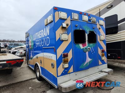 Drugie zdjęcie samochodu z przodu: 2014 FORD E450 AMBULANCE VIN:1FDXE4FS5EDA04282 - miniatura