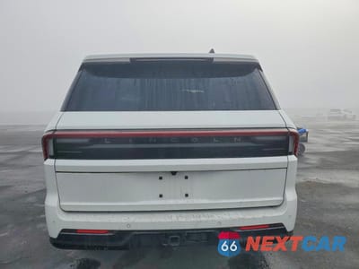Zdjęcie 6 z 13 samochodu: 2025 LINCOLN NAVIGATOR RESERVE VIN:5LMJJ2LG0SEL03459 - miniatura