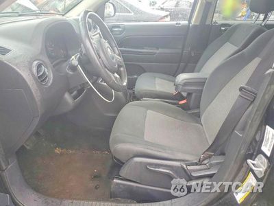 Zdjęcie 7 z 13 samochodu: 2013 JEEP COMPASS LATITUDE VIN:1C4NJDEB9DD207800 - miniatura