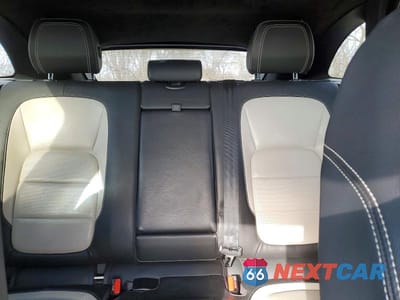 Zdjęcie 10 z 12 samochodu: 2019 JAGUAR F-PACE R - SPORT VIN:SADCL2GX4KA601612 - miniatura