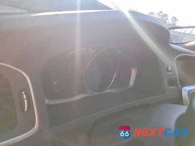 Zdjęcie 9 z 11 samochodu: 2017 VOLVO S60 PREMIER VIN:LYV402HK7HB135493 - miniatura