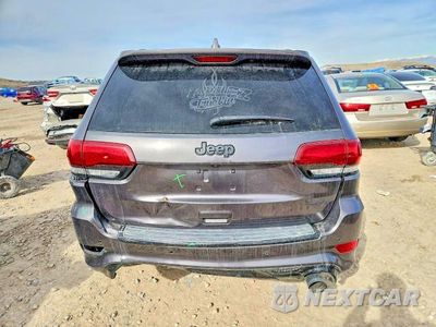 Zdjęcie 6 z 12 samochodu: 2015 JEEP GRAND CHEROKEE SRT-8 VIN:1C4RJFDJ1FC122030 - miniatura