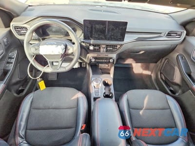 Zdjęcie 8 z 11 samochodu: 2023 FORD ESCAPE ST LINE SELECT VIN:1FMCU9NZ9PUB34601 - miniatura