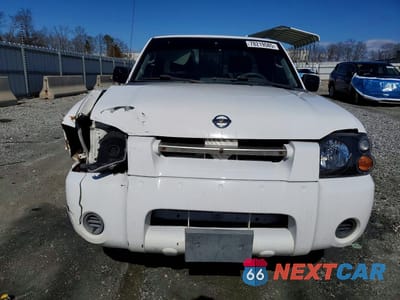 Piąte zdjęcie samochodu w środku: 2002 NISSAN FRONTIER STANDARD VIN:1N6DD26S42C306093 - miniatura