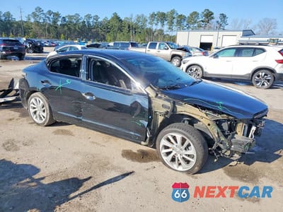 Czwarte zdjęcie samochodu z boku: 2018 ACURA ILX PREMIUM VIN:19UDE2F72JA004907 - miniatura