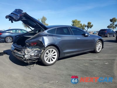 Trzecie zdjęcie samochodu z tyłu: 2017 TESLA MODEL S VIN:5YJSA1E16HF183785 - miniatura