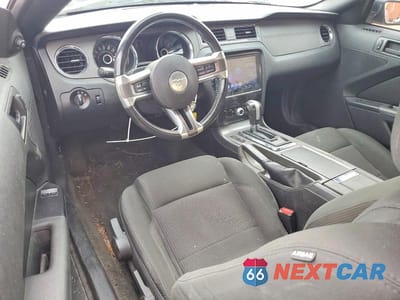 Zdjęcie 8 z 12 samochodu: 2014 FORD MUSTANG VIN:1ZVBP8AM3E5258864 - miniatura
