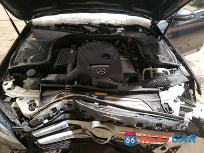 Zdjęcie 11 z 11 samochodu: 2016 MERCEDES-BENZ C 300 4MATIC VIN:55SWF4KB7GU126414 - miniatura