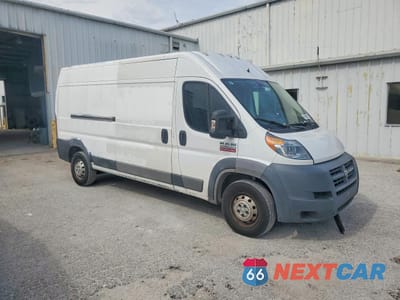 Czwarte zdjęcie samochodu z boku: 2017 RAM PROMASTER 2500 DELIVERY VAN VIN:3C6TRVDG1HE527952 - miniatura