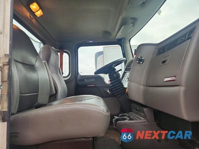 Zdjęcie 6 z 10 samochodu: 2016 KENWORTH CONSTRUCTION T370 VIN:2XKHAJ8X9GM497090 - miniatura