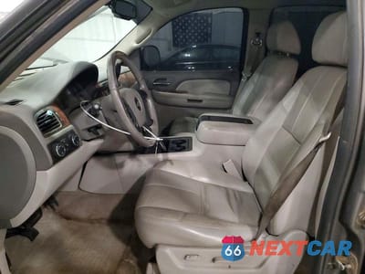 Zdjęcie 7 z 12 samochodu: 2007 CHEVROLET TAHOE K1500 VIN:1GNFK13077J249560 - miniatura