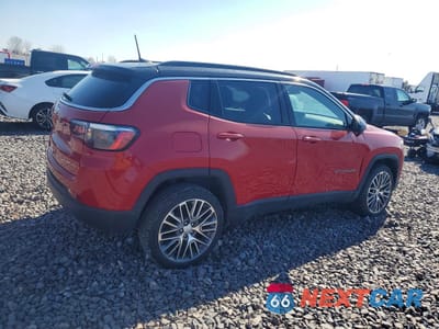 Trzecie zdjęcie samochodu z tyłu: 2023 JEEP COMPASS LIMITED VIN:3C4NJDCN9PT518171 - miniatura