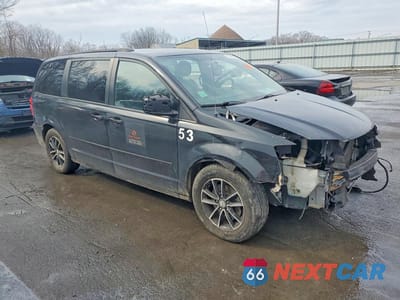 Czwarte zdjęcie samochodu z boku: 2017 DODGE GRAND CARAVAN GT VIN:2C4RDGEG3HR714149 - miniatura