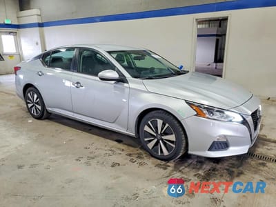 Czwarte zdjęcie samochodu z boku: 2022 NISSAN ALTIMA SV VIN:1N4BL4DV9NN395468 - miniatura