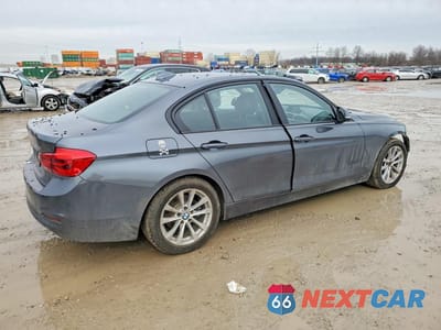 Trzecie zdjęcie samochodu z tyłu: 2018 BMW 320 XI VIN:WBA8A3C54JA358705 - miniatura