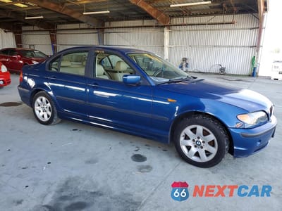 Czwarte zdjęcie samochodu z boku: 2002 BMW 325 I VIN:WBAEV33462KL65360 - miniatura