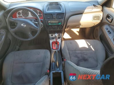 Zdjęcie 8 z 11 samochodu: 2004 NISSAN SENTRA 1.8 VIN:3N1CB51D24L849743 - miniatura
