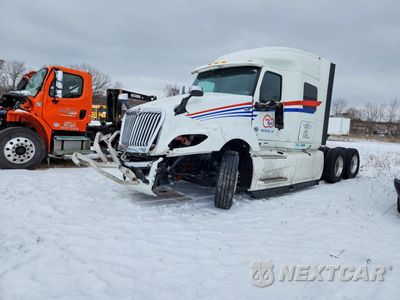 Drugie zdjęcie samochodu z przodu: 2022 INTERNATIONAL LT625 SEMI TRUCK VIN:3HSDZAPR8NN153314 - miniatura
