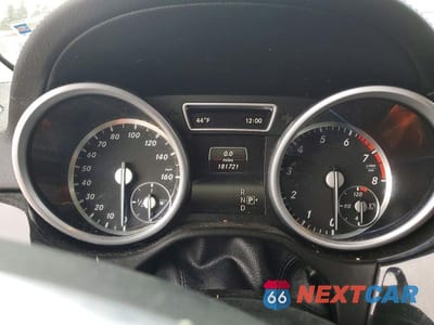 Zdjęcie 9 z 12 samochodu: 2016 MERCEDES-BENZ GL 450 4MATIC VIN:4JGDF6EE0GA644122 - miniatura