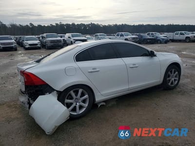 Trzecie zdjęcie samochodu z tyłu: 2016 VOLVO S60 PREMIER VIN:YV1612TK2G2394190 - miniatura