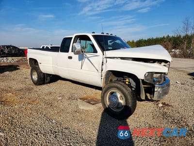 Czwarte zdjęcie samochodu z boku: 1997 DODGE RAM 3500 VIN:3B7MF33D5VM582407 - miniatura