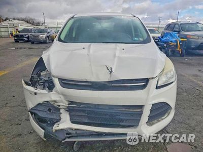 Piąte zdjęcie samochodu w środku: 2015 FORD ESCAPE SE VIN:1FMCU9GX7FUA97364 - miniatura