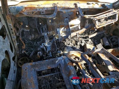 Zdjęcie 8 z 11 samochodu: 2007 CHEVROLET SILVERADO 3500 4X4 L VIN:1GCJK39D67E158426 - miniatura