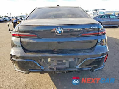 Zdjęcie 6 z 12 samochodu: 2025 BMW 740 I VIN:WBA23EH03SCU57501 - miniatura