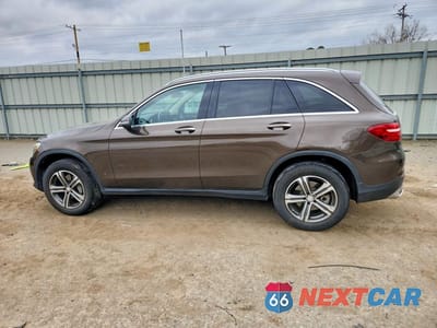 Drugie zdjęcie samochodu z przodu: 2016 MERCEDES-BENZ GLC 300 4MATIC VIN:WDC0G4KB7GF082425 - miniatura
