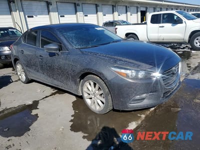 Czwarte zdjęcie samochodu z boku: 2017 MAZDA 3 TOURING VIN:3MZBN1V71HM130462 - miniatura