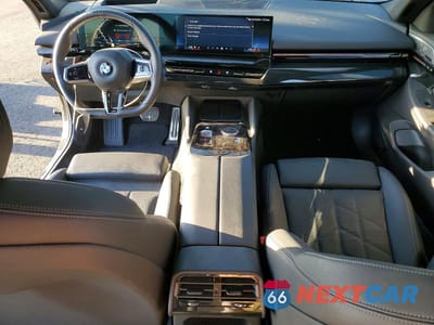 Zdjęcie 8 z 13 samochodu: 2025 BMW 530 I VIN:WBA43FJ07SCT58155 - miniatura